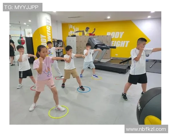 无氧运动的科学原理与实际应用探析如何通过力量训练提升身体素质